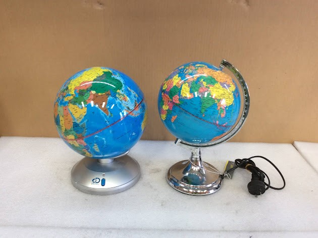 Discovery&Luce Bella LBTL017 Globe (Lot of 2)