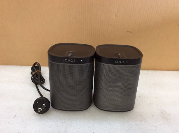 Sonos Play:1 Wireless Smart Speaker (Lot of 2)