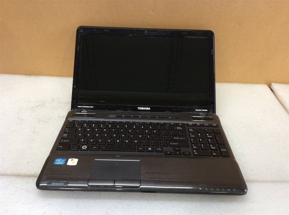 TOSHIBA SATELLITE P750 Laptop I5-2410M 8GBRAM 1TB Black