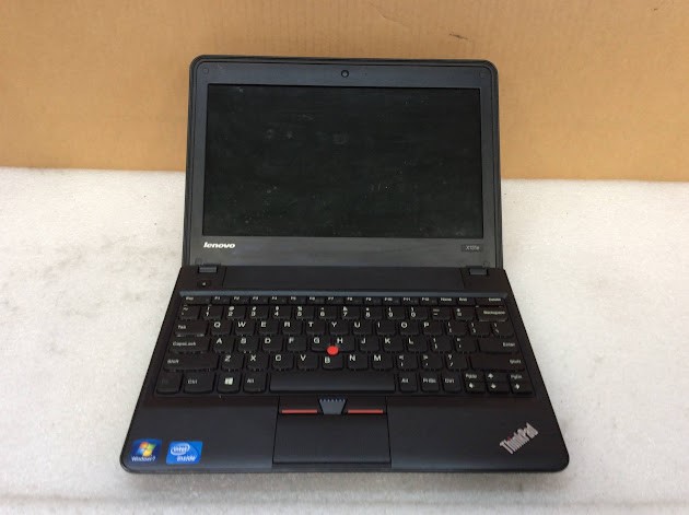 LENOVO X131E Laptop CELERON 887 4GBRAM/500GB Red