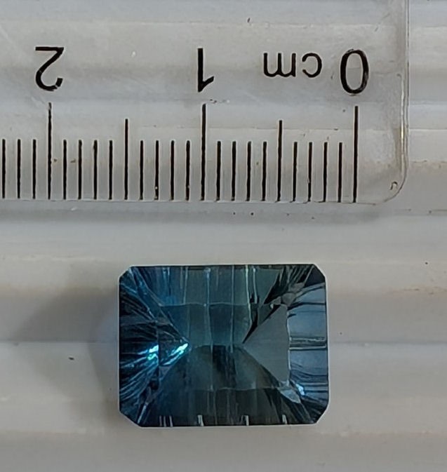 8.5 carat BLUE FLOURITE Gemstone