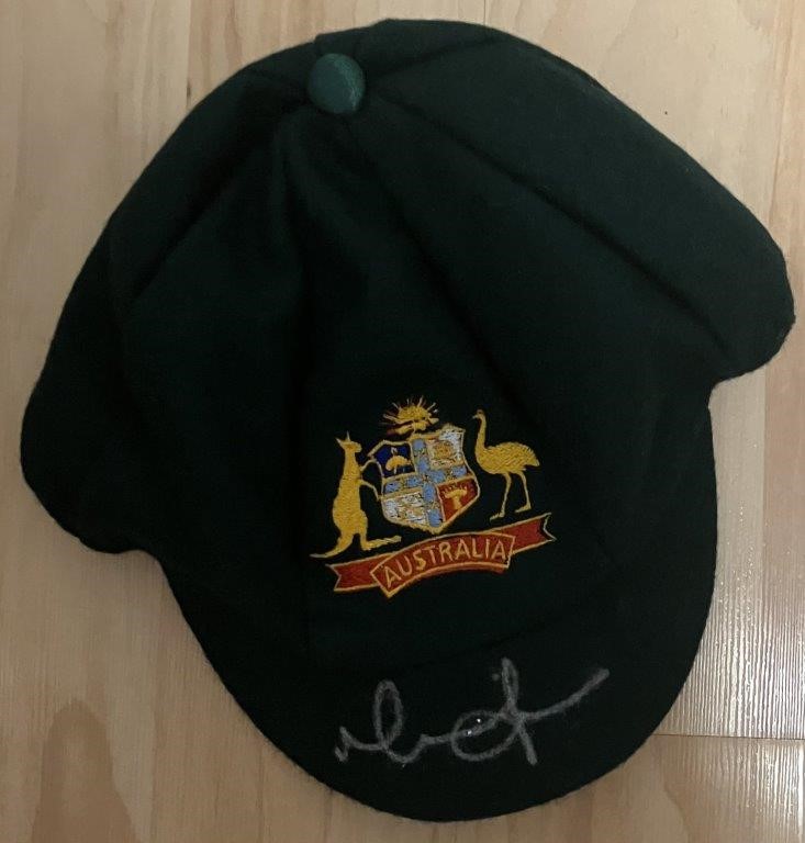 MITCHELL JOHNSON SIGNED AUSTRALIAN CRICKET CAP