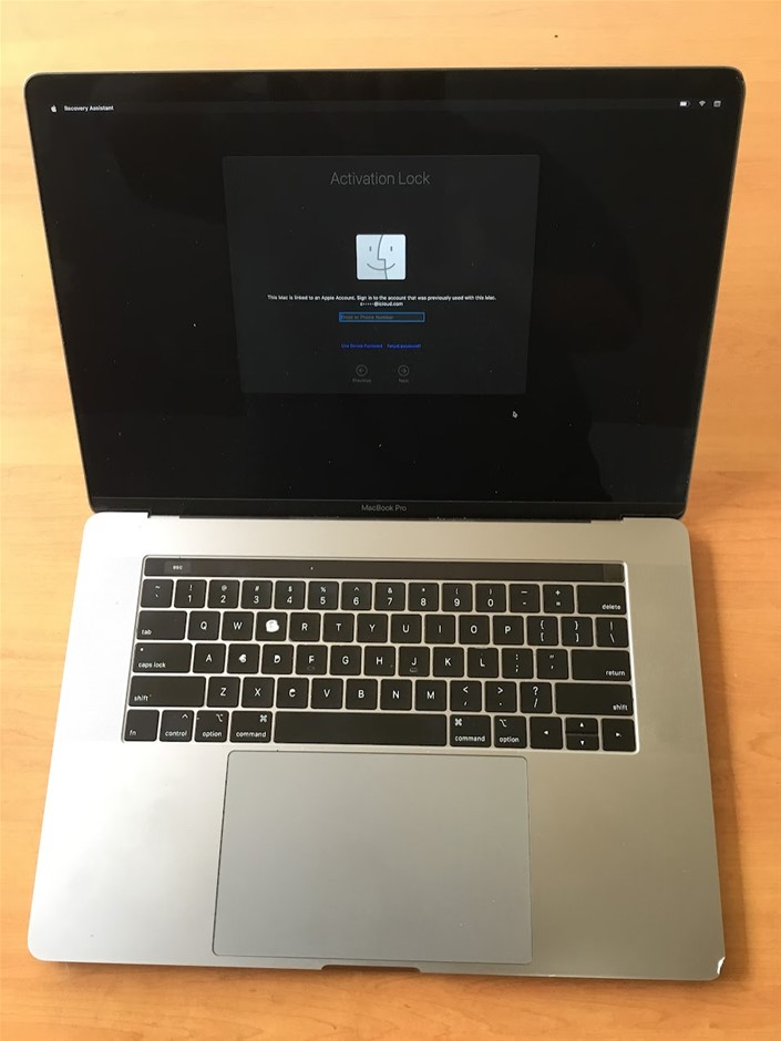 Apple A1990 EMC3215 Unknown CPU&RAM&HD Laptop