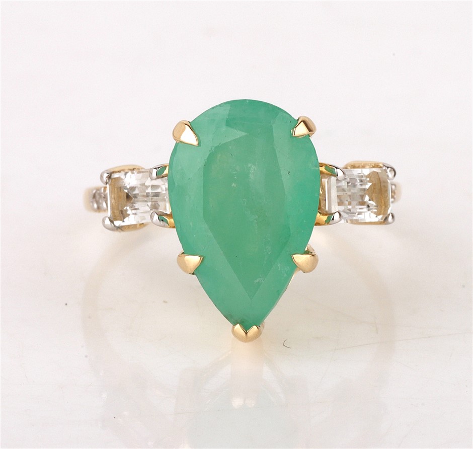 Yellow Gold Natural Emerald & Diamond Ring with Valuation