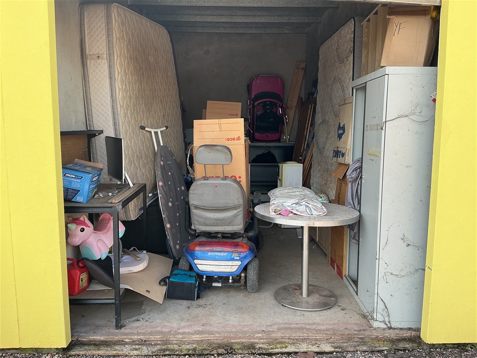 <p>Contents of Unpaid Storage Unit</p>