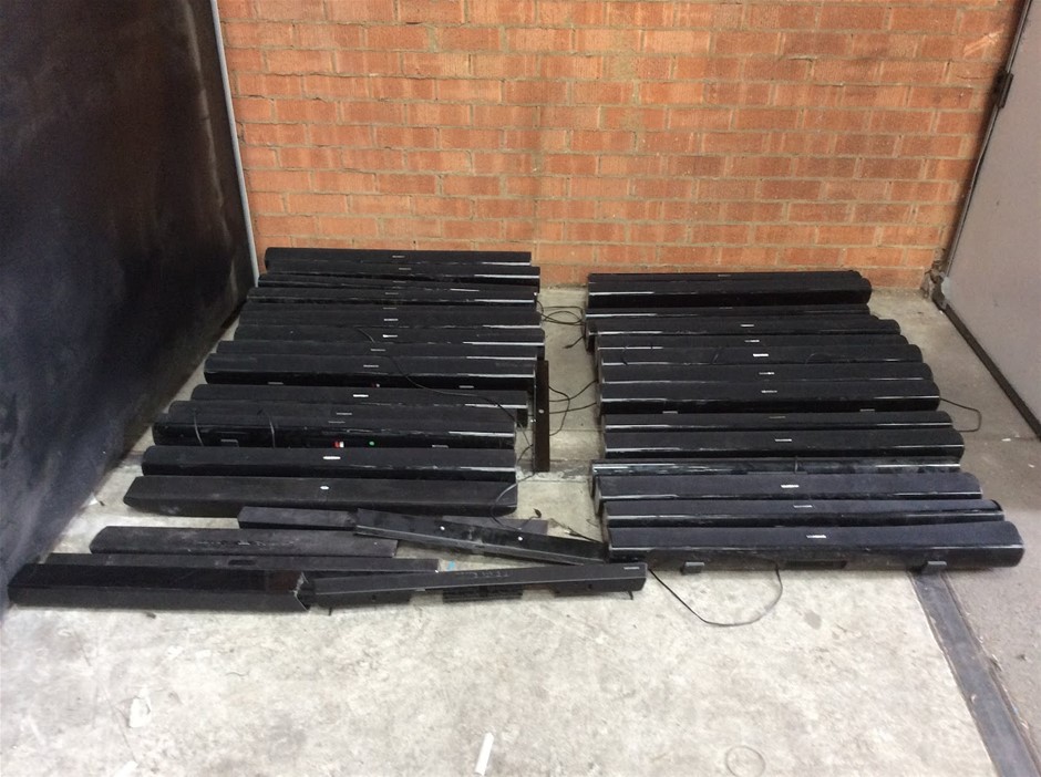 Panasonic SU-HTB18 Soundbar Speakers