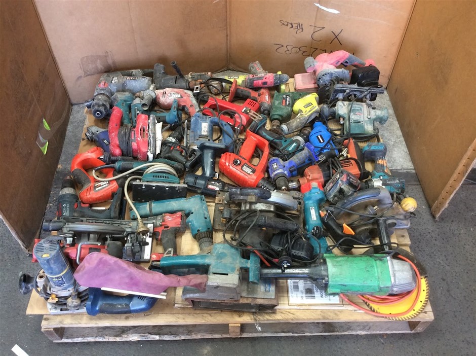 Mixed Brand Electric Power Tools Including Drills + Angle Grinders