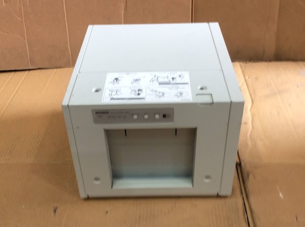 Mitsubishi CP8000 Digital Color Printer