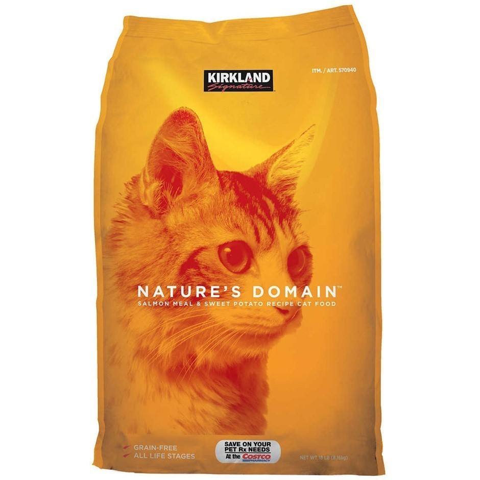 SIGNATURE Nature's Domain Salmon & Sweet Potato Cat Food, 8.16kg. NB: Damag