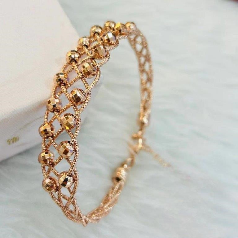18KGold-filled/Italy Stamped Rose Gold Filled  Bangle