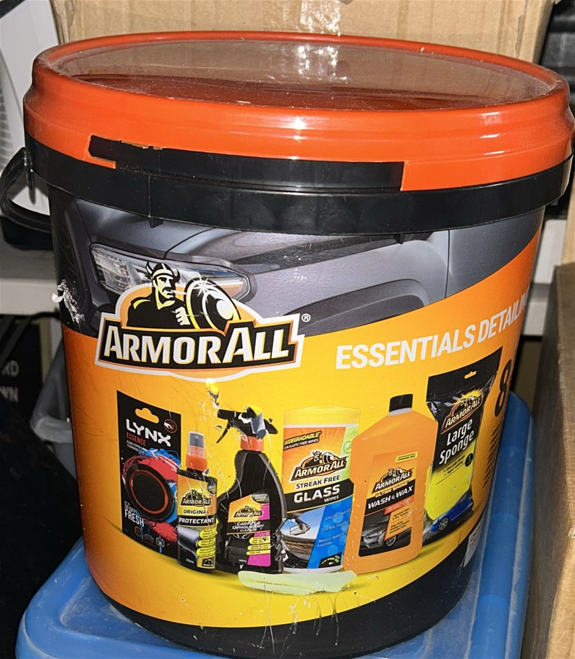 ARMOR ALL Essentials Detailing Kit