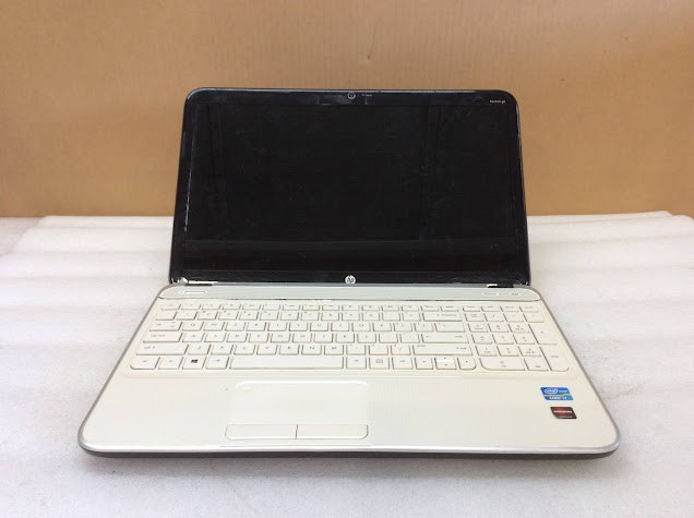 HP Pavilion G6 G6 TPN-Q110 Laptop i7-3632Q 4GBRAM/500GB White