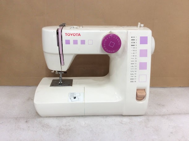 Toyota FSL18 RS2000 Sewing Machine