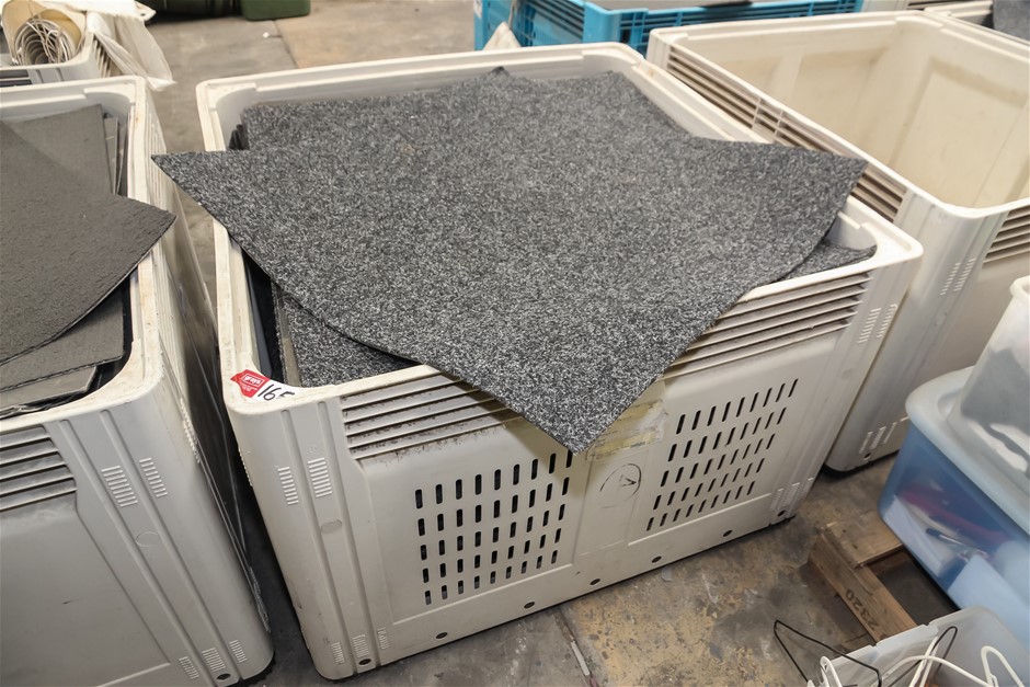 Carpet Tiles with Poly Tub
