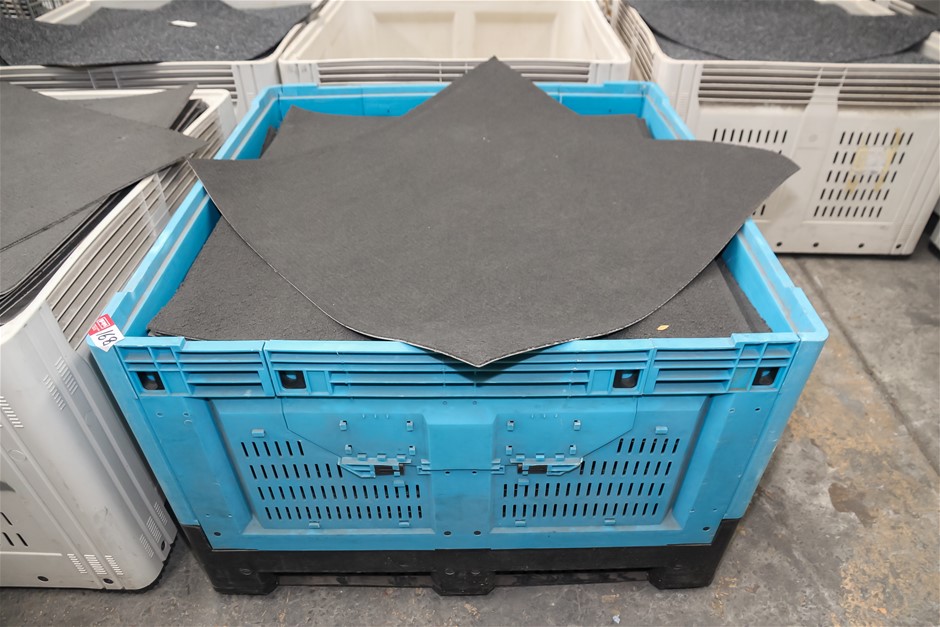 Carpet Tiles with Poly Tub