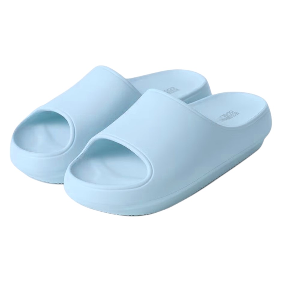 32DEGREES Unisex Cushion Slide Sandals, Size L (m7-8/w9-10), Light Blue.