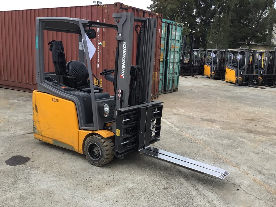 Jungheinrich EFG218K Electric 3 Wheel Counterbalance Forklift