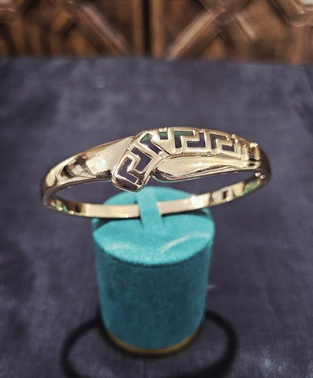 18K/ITALY Solid Gold Filled Bangle -(Stamped 18K/Italy)