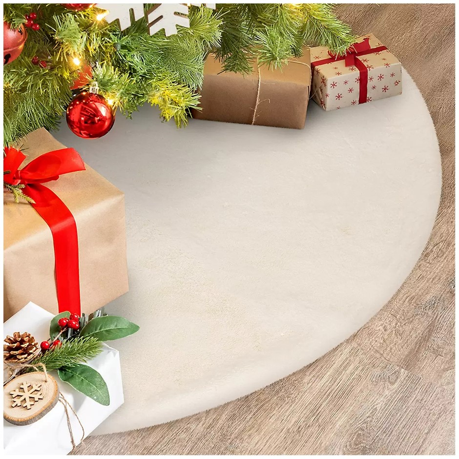 MON CHATEAU Faux Fur Tree Skirt, Ivory.