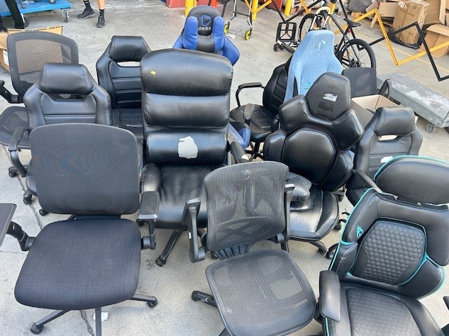 13 x Assorted Gaming/Office Chairs, includes: ONEX, DPS, TRUE INNOVATIONS,