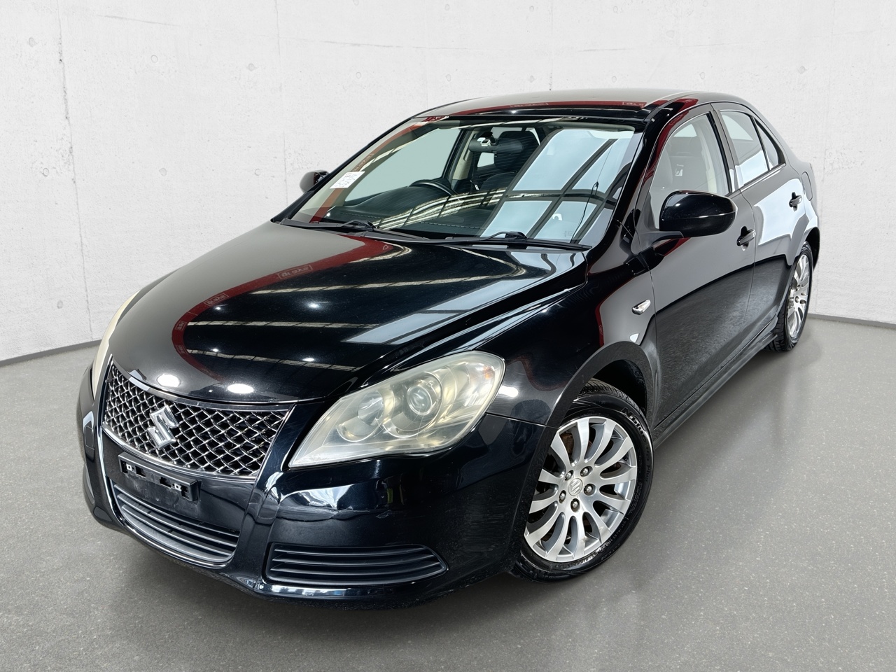 2010 Suzuki Kizashi FR CVT Sedan