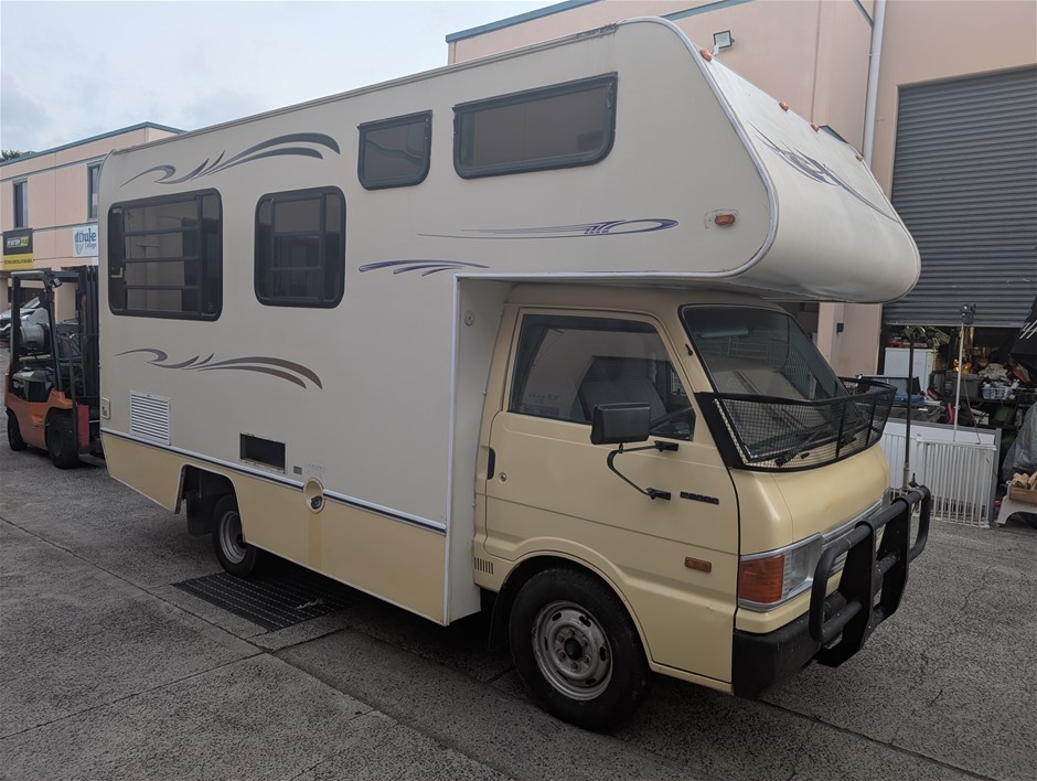 1993 Mazda E2000 Mobile Home 