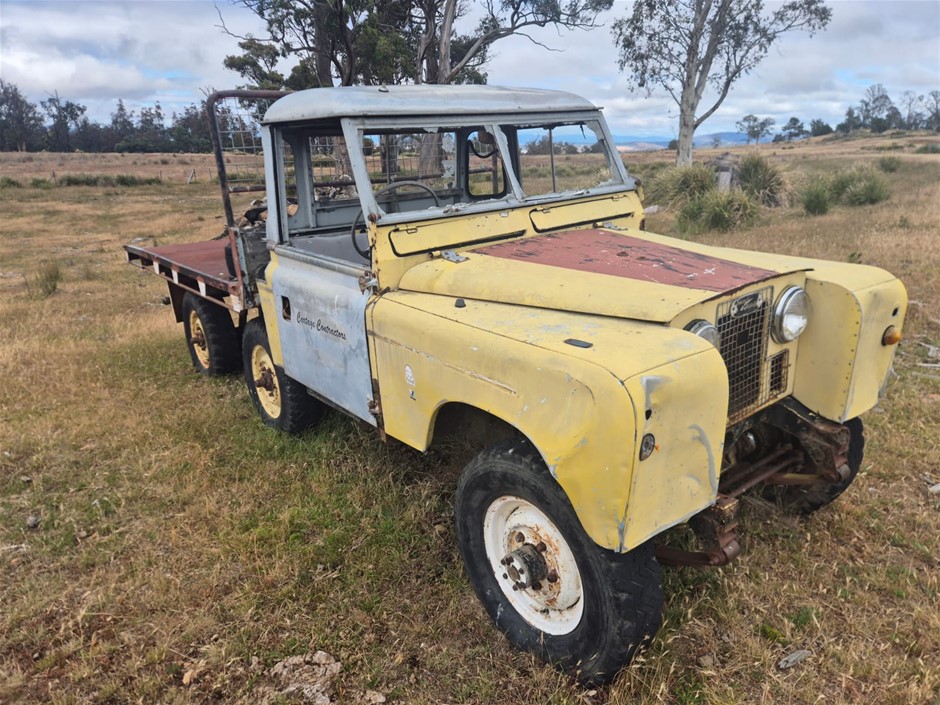 Land Rover 88" Series II A Land Rover Series 2 A