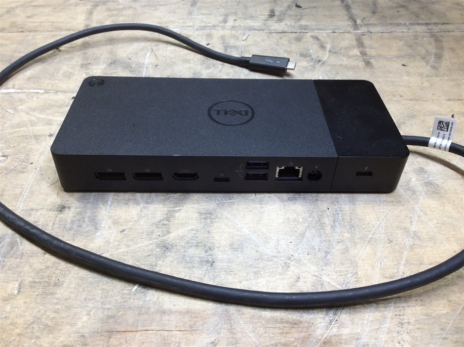 Assorted speaker microphone, routers and others - VIC 