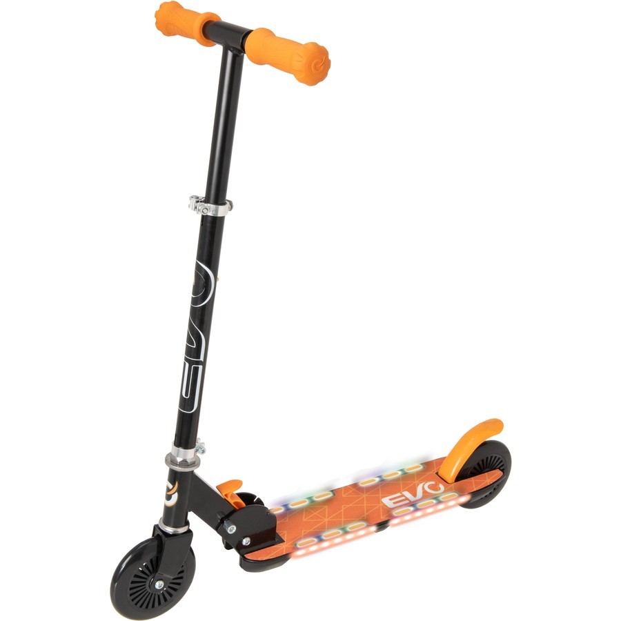 EVO Light Flash Scooter Orange. NB: Missing Battery Cover.