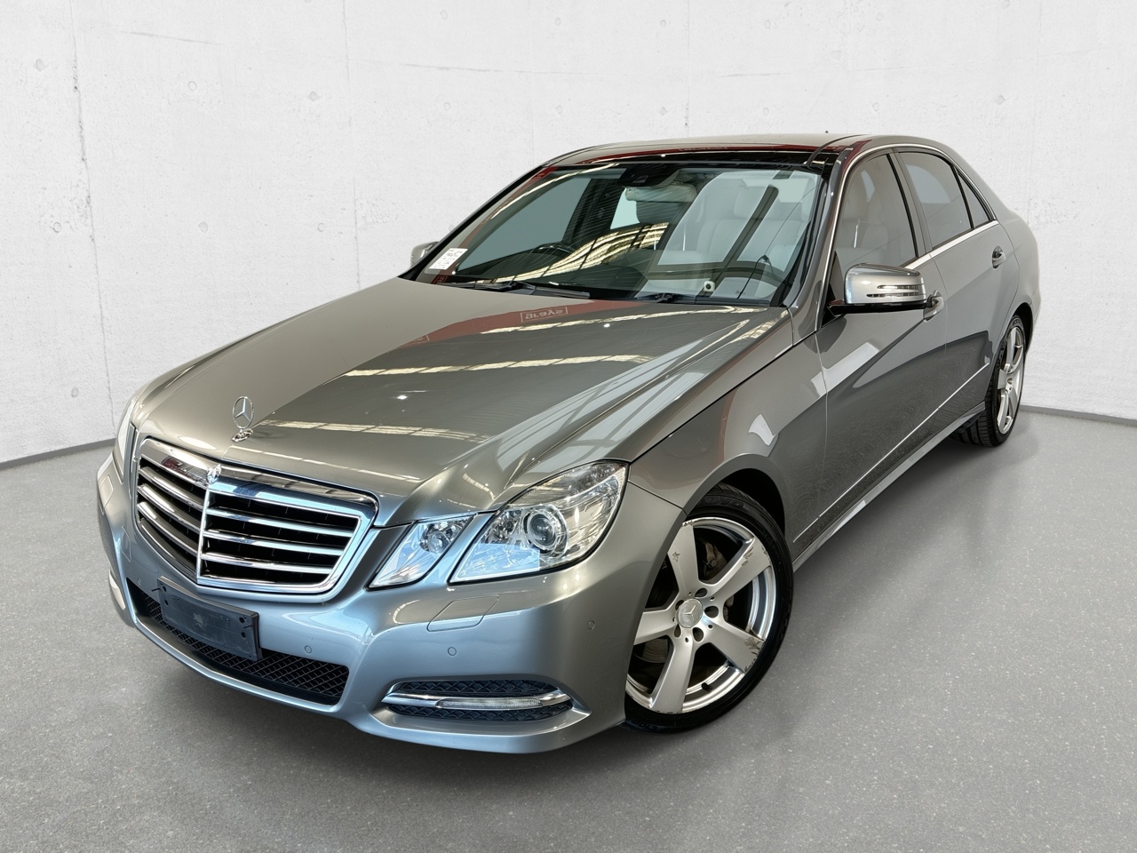 2010 Mercedes Benz E-Class E350 Avantgarde W212 Automatic Sedan