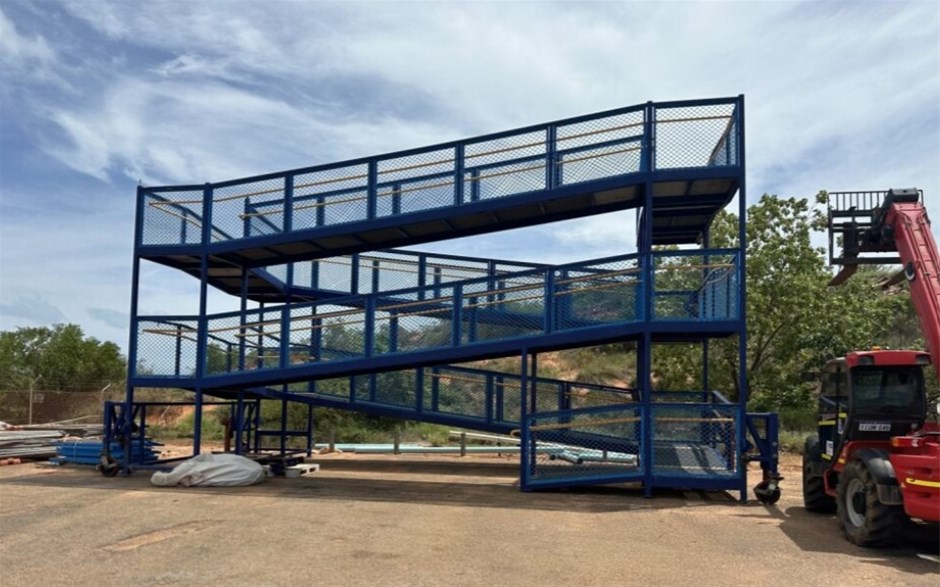 EOI: Multi-Level Hydraulic Powered Cruise Ship Gangway