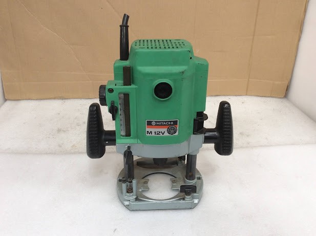 Hitachi M12V Plunge 1/2" Router