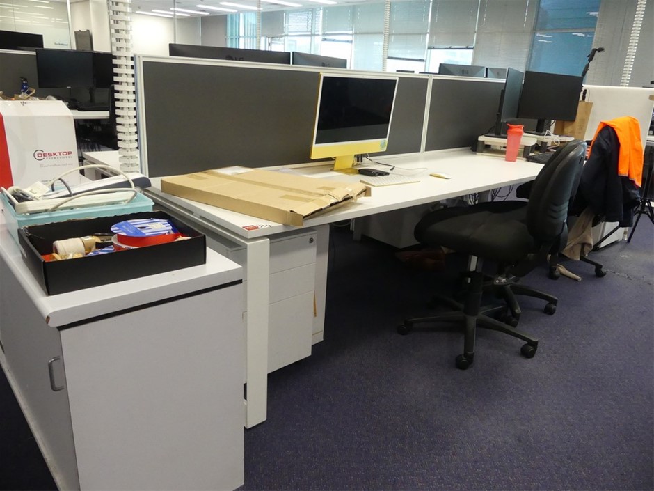 Office 4 Station Work Centre (Double Sided)