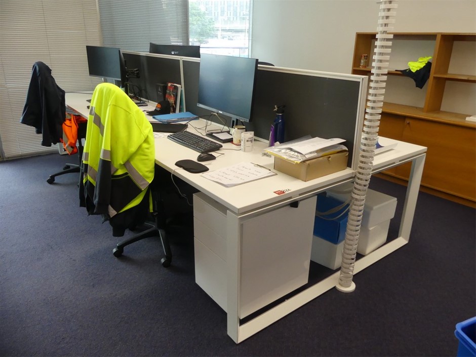 Office 4 Station Work Centre (Double Sided)