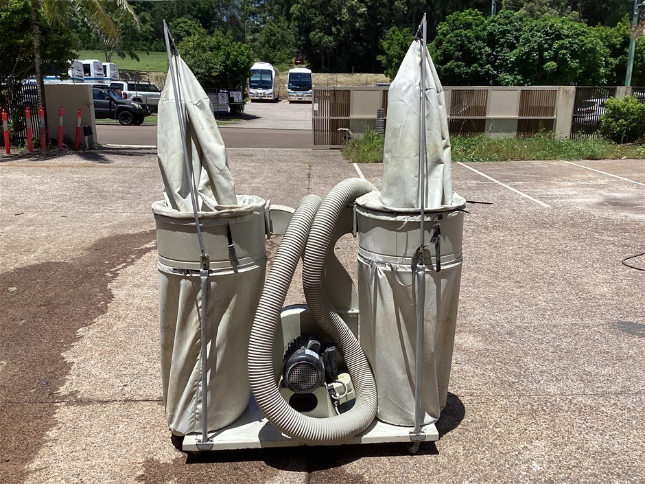 <p>Dust Extractor</p>