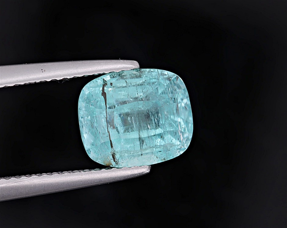 3.23 Carats Green Emerald