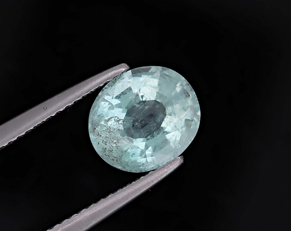 2.60 Carats Green Emerald