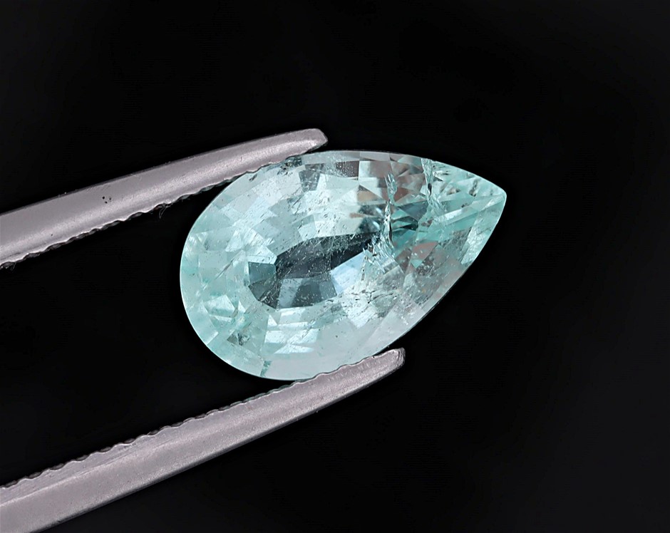 2.55 Carats Green Emerald