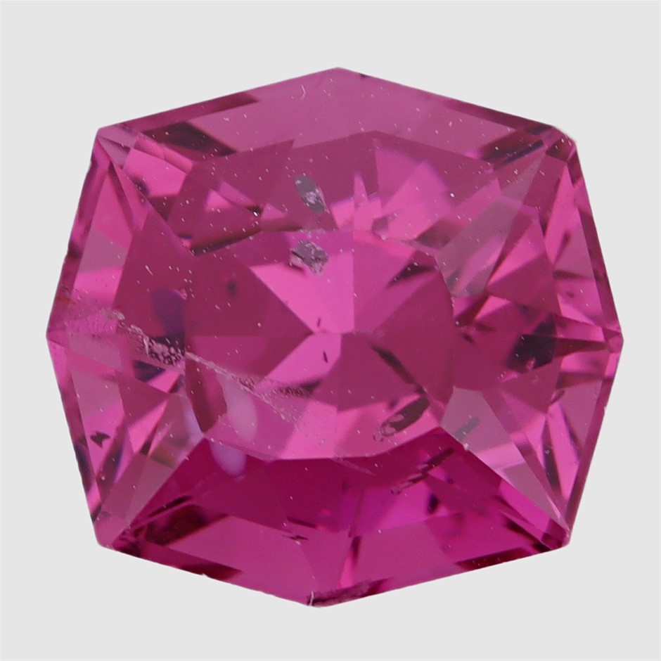 2.73 Carats Pinkish Red Garnet