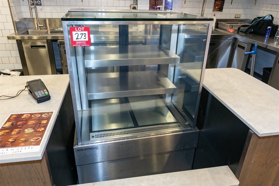 Koldtech SQRCD-9-BA Display Refrigerator