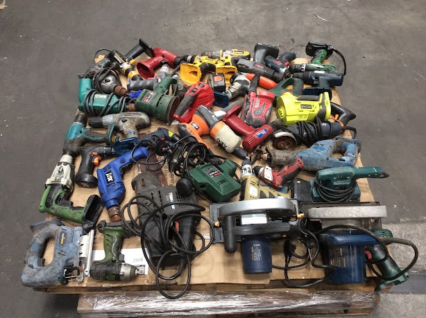 Ryobi/Bosch Mixed Brand and Model Electric Drill/Power Tools