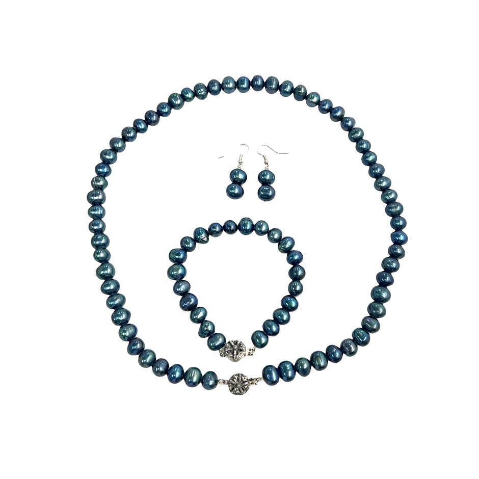 Freshwater Black Pearl Necklace