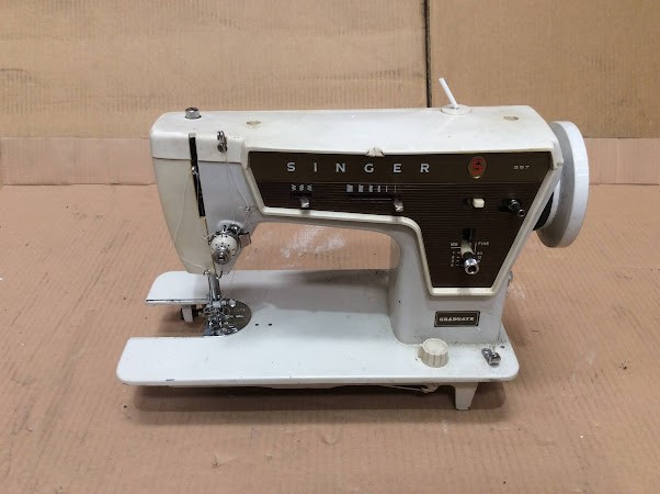 Singer 287 Sewing Machine