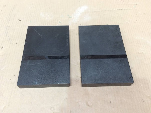 Sony PlayStation 2 SCPH-70003&SCPH-77002 Console (Lot of 2)