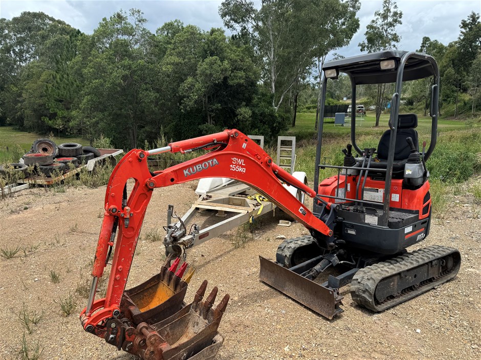Kubota U17-3 Mini Excavator on Dual Axle Plant Trailer
