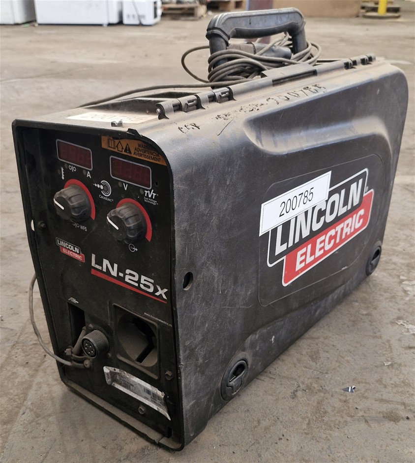 2012 Lincoln LN25 Wire Feeder - Moranbah