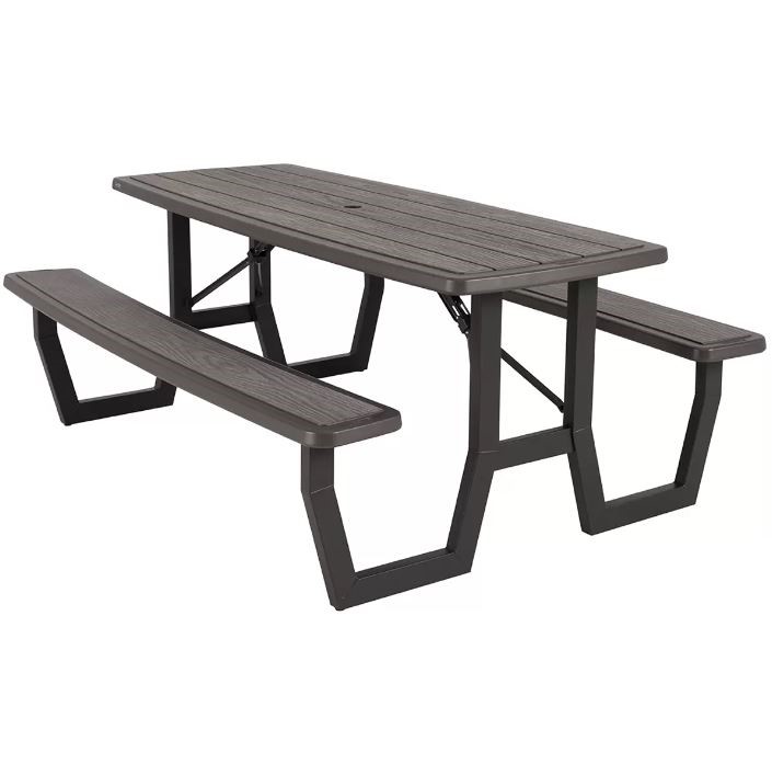 LIFETIME Folding Picnic Table, L 182.7 x W 146.3 x H 73.5 cm. NB: Never bee