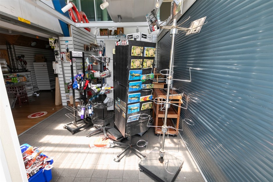 Mobile Merchandise Shelving Stands