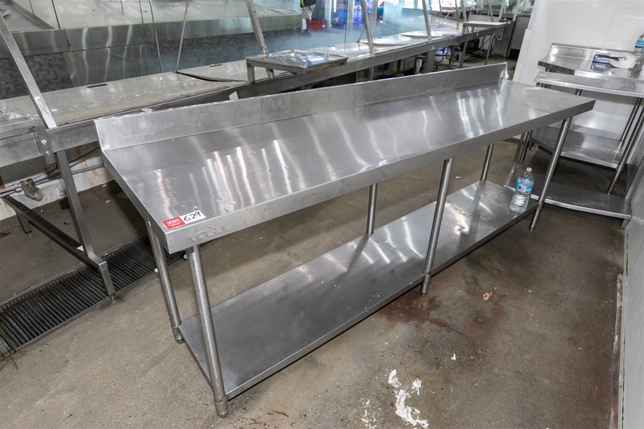 Preparation Bench Free Standing