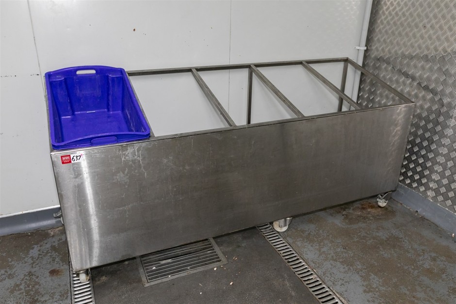 Produce Tub Mobile Stand